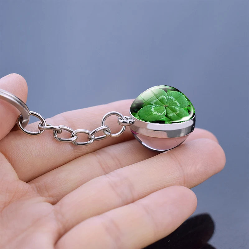 Glowing Clover Keychain Four Leaf Clover Luminous Glass Ball Key Chain Keyring Lucky Jewelry St Patricks Day Gifts Irish Pendant