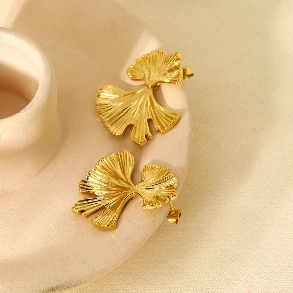 New Trend 18k Gold Plated Stainless Steel Ginkgo Leaf Drop Earrings for Women Texture Chunky Statement Dangle Studs Jewelry