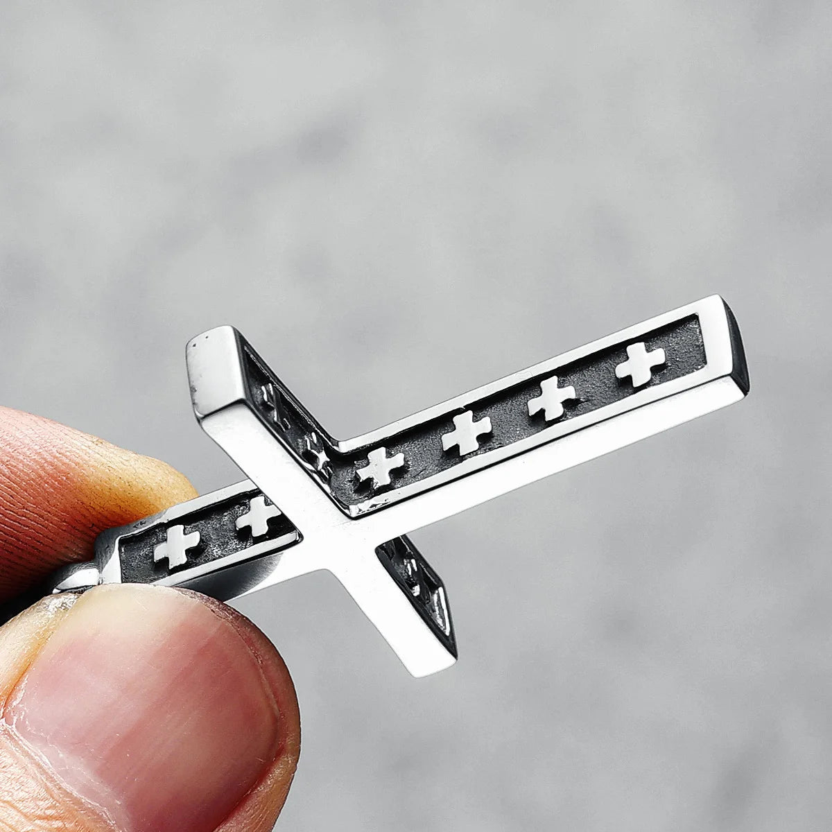 Simple Cross Men Necklace 316L Stainless Steel Pendant Chain Top Quality Religion Rock Punk Rap for Biker Male Jewelry Best Gift