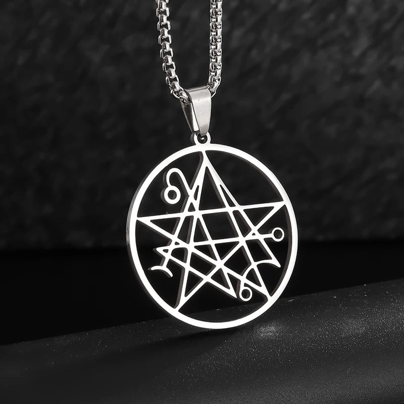 Retro Gothic Snake Coiled Pentagram Pendant Necklace for Mens Cycling Jewelry Punk Rock Exorcism Amulet