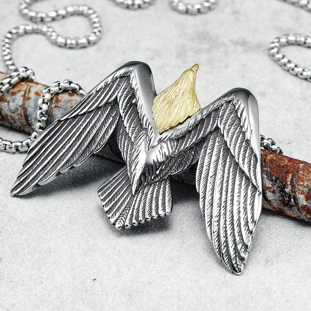 Flying Eagle Men Necklace 316L Stainless Steel Pendants Wild Hawk Wings Chain Rock Party for Friend Male Jewelry Special Gift