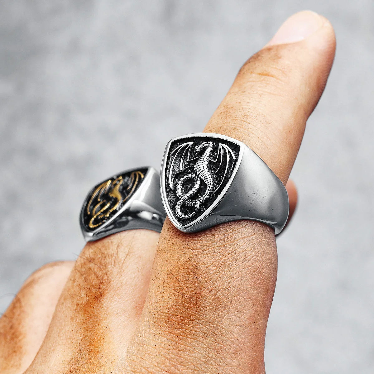 Dragon Shield Ring 316L Stainless Steel Men Rings Rock Punk Norse Myth for Biker Male Boyfriend Jewelry Best Creative Retro Gift