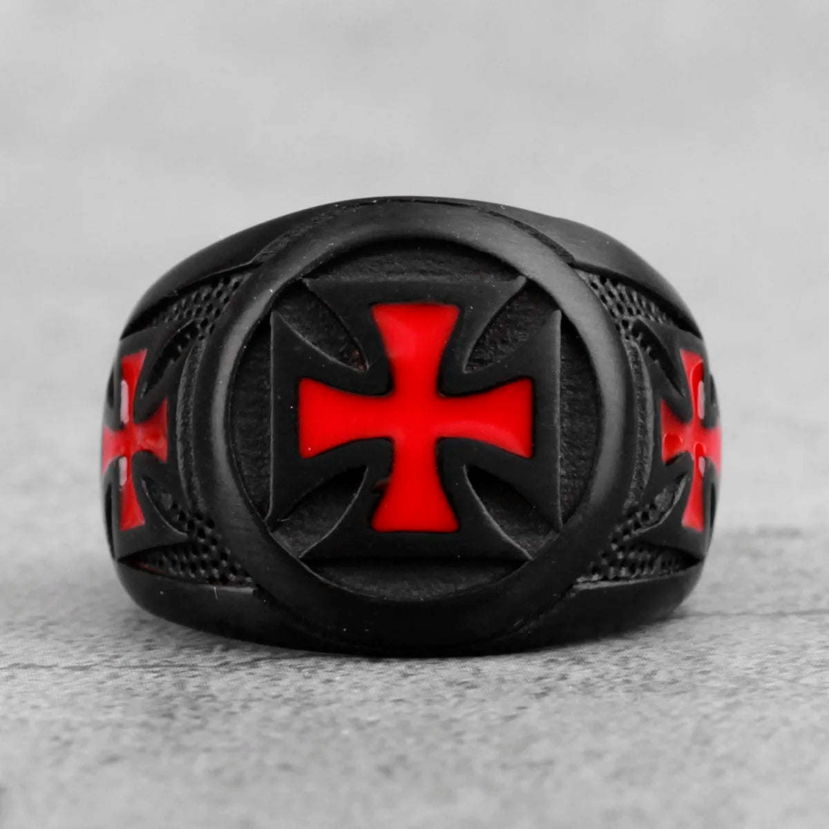 Rotes Kreuz Schwarz Edelstahl Herren Ringe Religion Punk Hip Hop für Männlich Freund Biker Schmuck Kreativität Geschenk Großhandel