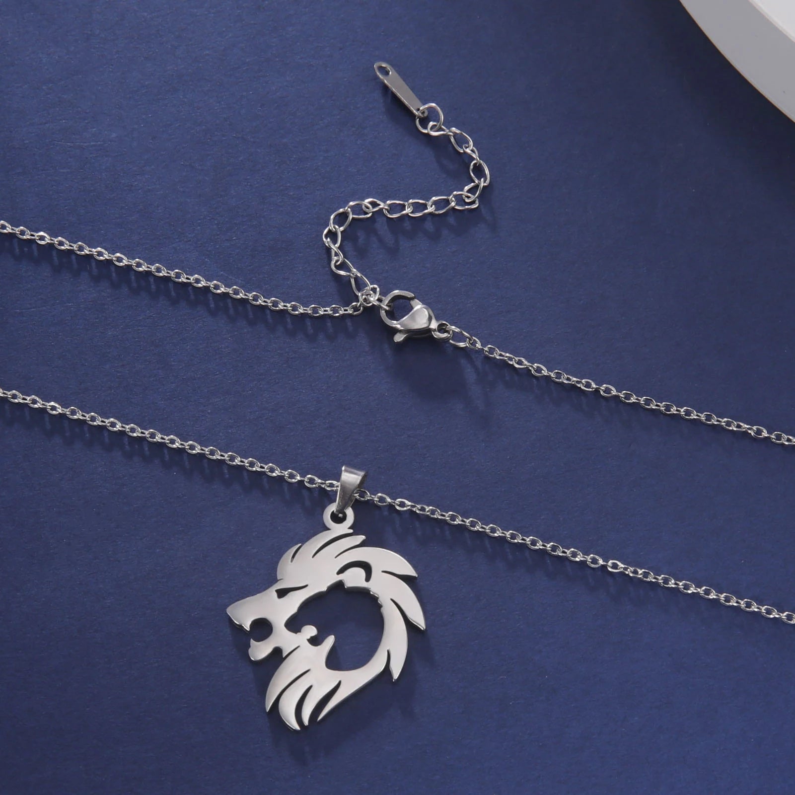 Dreamtimes Lion Necklaces for Women Stainless Steel Punk Animal Pendant Necklace Link Chain Women Fashion Jewelry Party Gifts