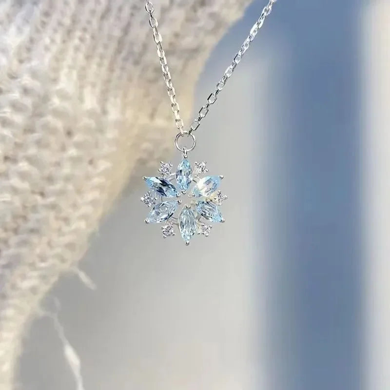 Collier de fleur de neige bleu zircon mode coréenne 2023 pour femmes pendentif de luxe nouvelle chaîne de clavicule Ins bijoux cadeau de fête d'anniversaire