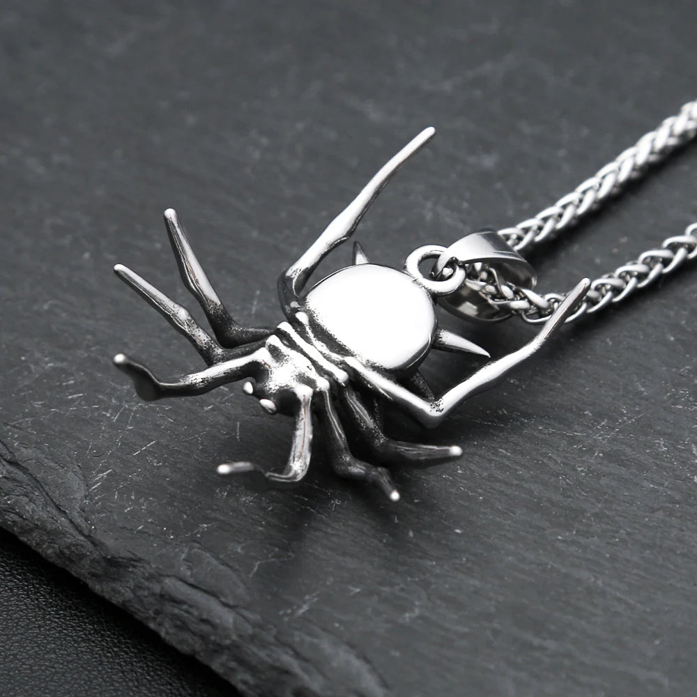 Gothic Vintage Stainless Steel Spider Pendant Fashion Punk Unique Animal Necklaces For Men Women Party Jewelry Halloween Gifts