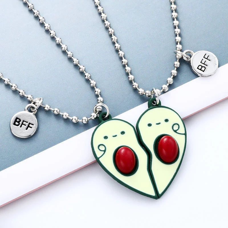 Cute Heart Shaped Avocado Necklace Magnet Attract Best Friends BFF Necklace for Women Couple Friendship Jewelry Gift 2pcs/Set