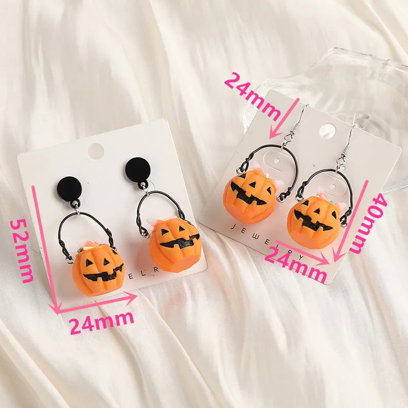 1 par de pendientes colgantes de Halloween para mujer, aretes tipo canasta de calabaza de resina 3D, joyería para niñas, regalos de festival