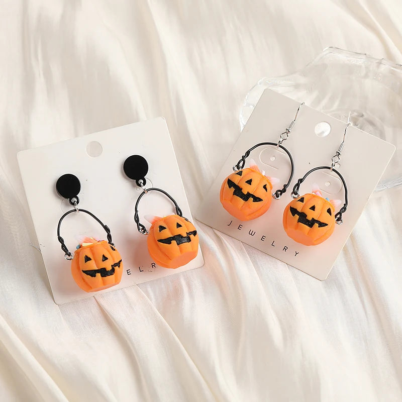 1 par de pendientes colgantes de Halloween para mujer, aretes tipo canasta de calabaza de resina 3D, joyería para niñas, regalos de festival