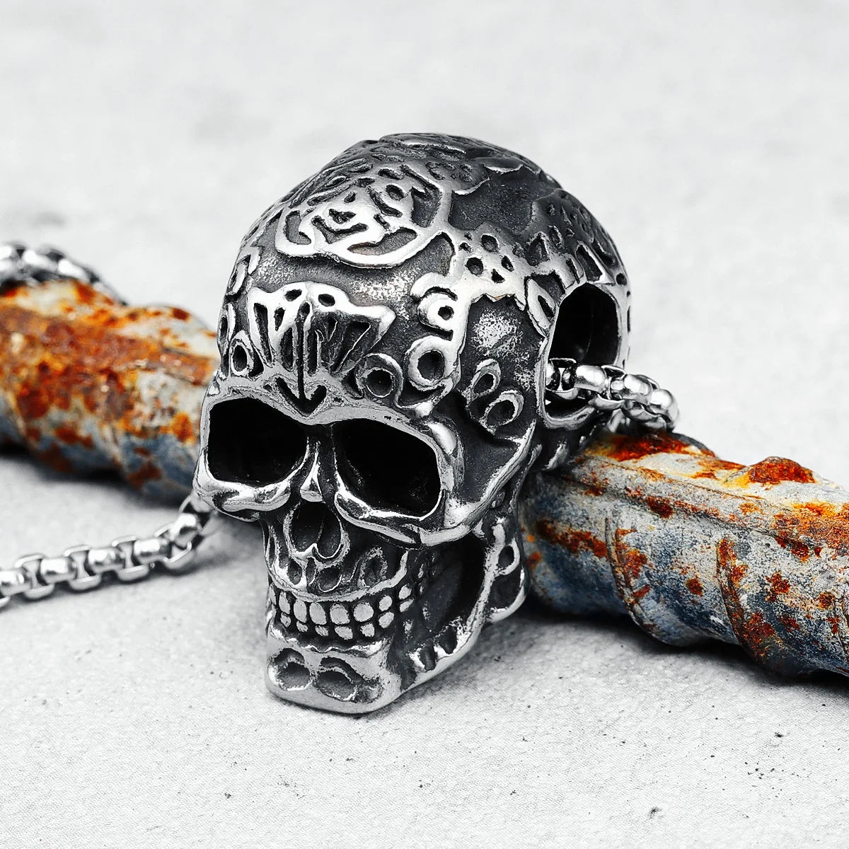 Carved Skull Necklace Men Retro Skeleton Pendant Chain 316L Stainless Steel Vintage Punk Hip Hop Rap for Biker Male Jewelry Gift