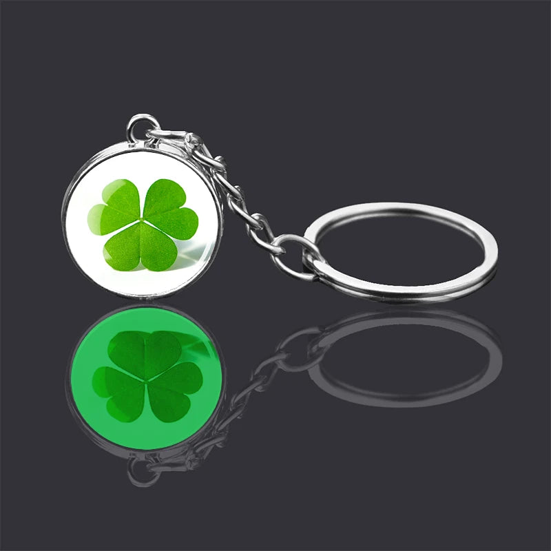 Glowing Clover Keychain Four Leaf Clover Luminous Glass Ball Key Chain Keyring Lucky Jewelry St Patricks Day Gifts Irish Pendant