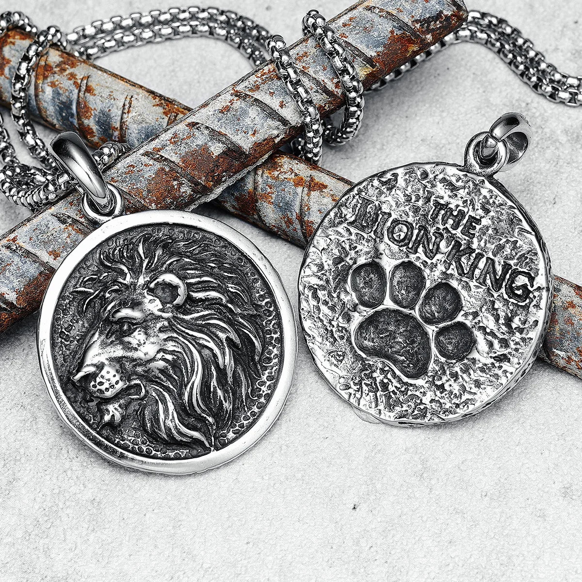 Wild Lion Men Necklaces 316L Stainless Steel Animal King Palm Print Pendants Chains Rock Punk for Friend Male Jewelry Best Gift