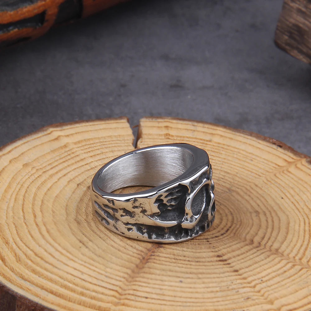 Vintage High Quality Skeleton Skull Finger Ring Band Gothic Women Men Biker Rock Hip Hop Jewelry Wholesale with wooden box