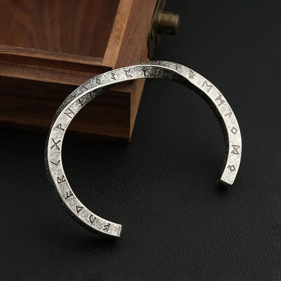 Nordic Vikings Twist Cuff Bracelet Punk Fashion Stainless Steel Viking Letter Bangles For Men Vintage Party Jewelry Dropshipping