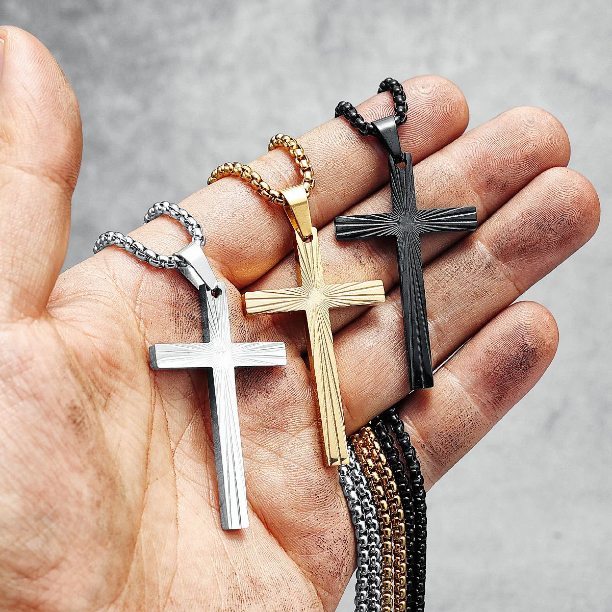 Focus Cross Necklaces 316L Stainless Steel Men Radiancy Pendants Chain Religion Belief Hiphop Rap for Male Couple Jewelry Gift