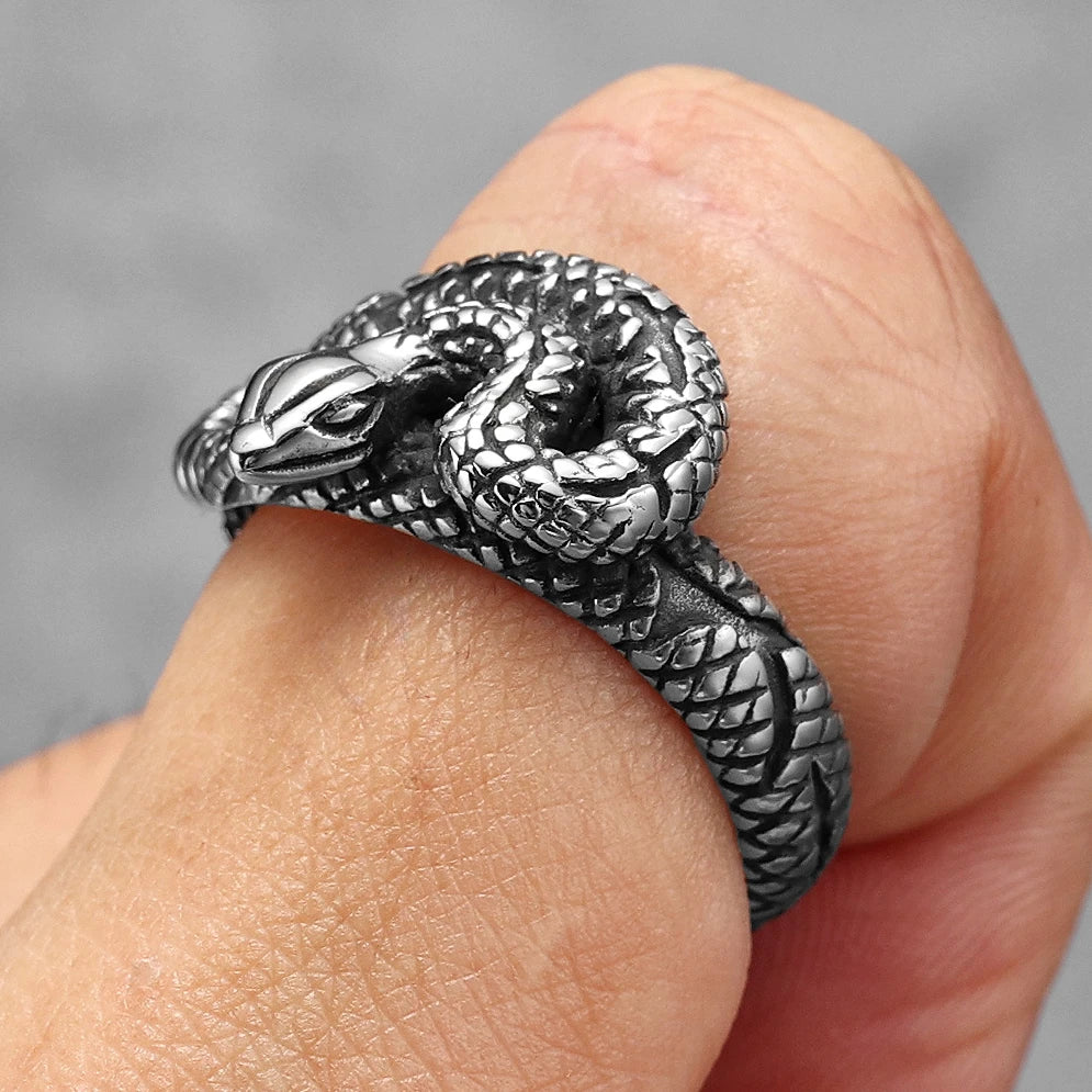 Bague serpent en acier inoxydable pour homme et femme, style punk rock vintage, bijoux motard, cadeau créatif pour Halloween, vente en gros, accessoires