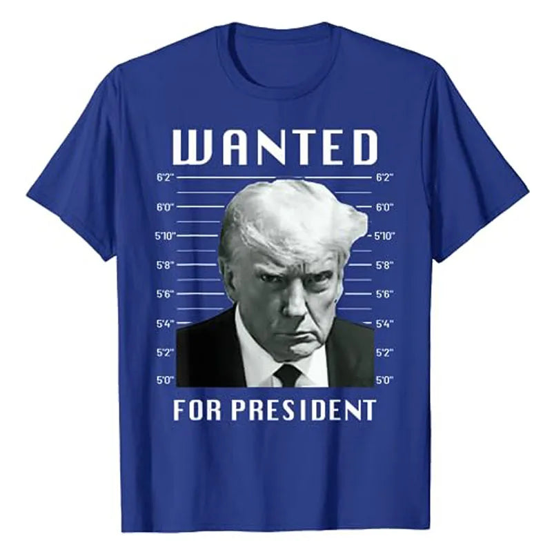 Se busca a Donald Trump para presidente en las elecciones de 2024. Camiseta con foto policial de Trump. Nunca te rindas. Pro Trump. Salva a los estadounidenses. Apoya a los fanáticos.