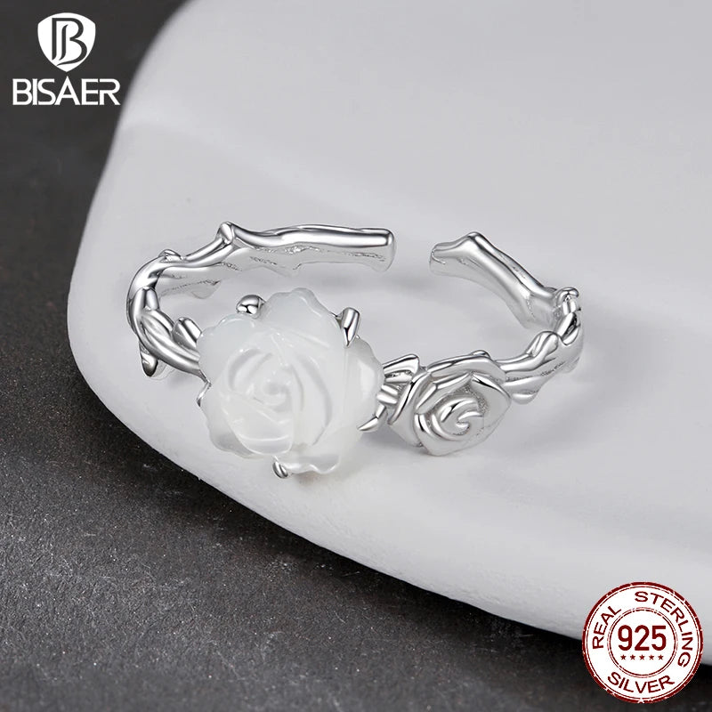 BISAER Bague ouverte en argent sterling 925 avec rose blanche, taille réglable 5-9, bande plaquée or blanc pour femme, bijoux fins de fête EFR609-E