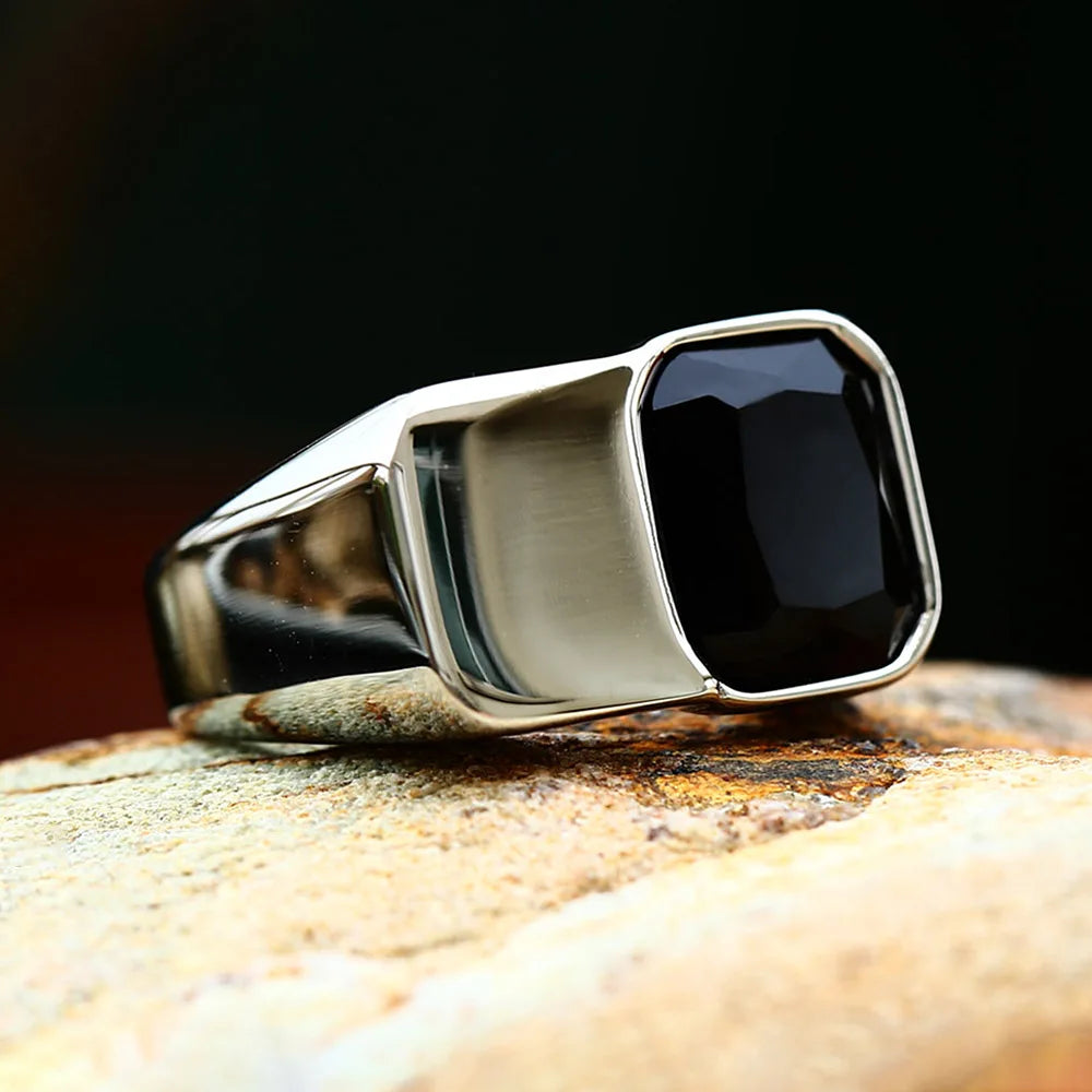 New Creative White Black Color Onyx Stone Rings For Men Women 316L Stainless Steel Fashion Punk Simple Couple Jewelry Wholesale