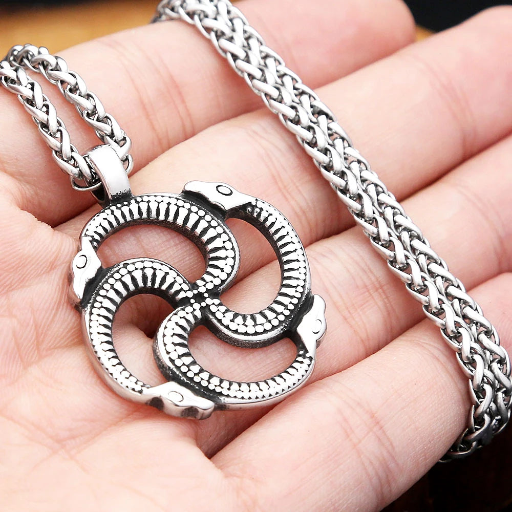 New Creative Design Snake Round Pendant Necklace 316L Stainless Steel Fashion Punk Animal Necklaces For Men Party Jewelry Gifts