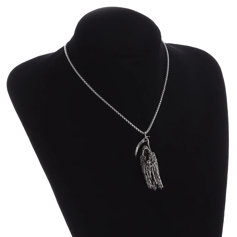 Colgante de guadaña de la muerte del infierno gótico, collar de calavera de demonio místico, joyería de Halloween punk rock para hombre