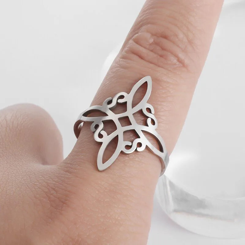 Hexenknotenring für Damen, Edelstahl, geometrischer Stil, eleganter und schicker irischer keltischer Knoten, verstellbarer Ring, Hexerei-Amulett-Schmuck