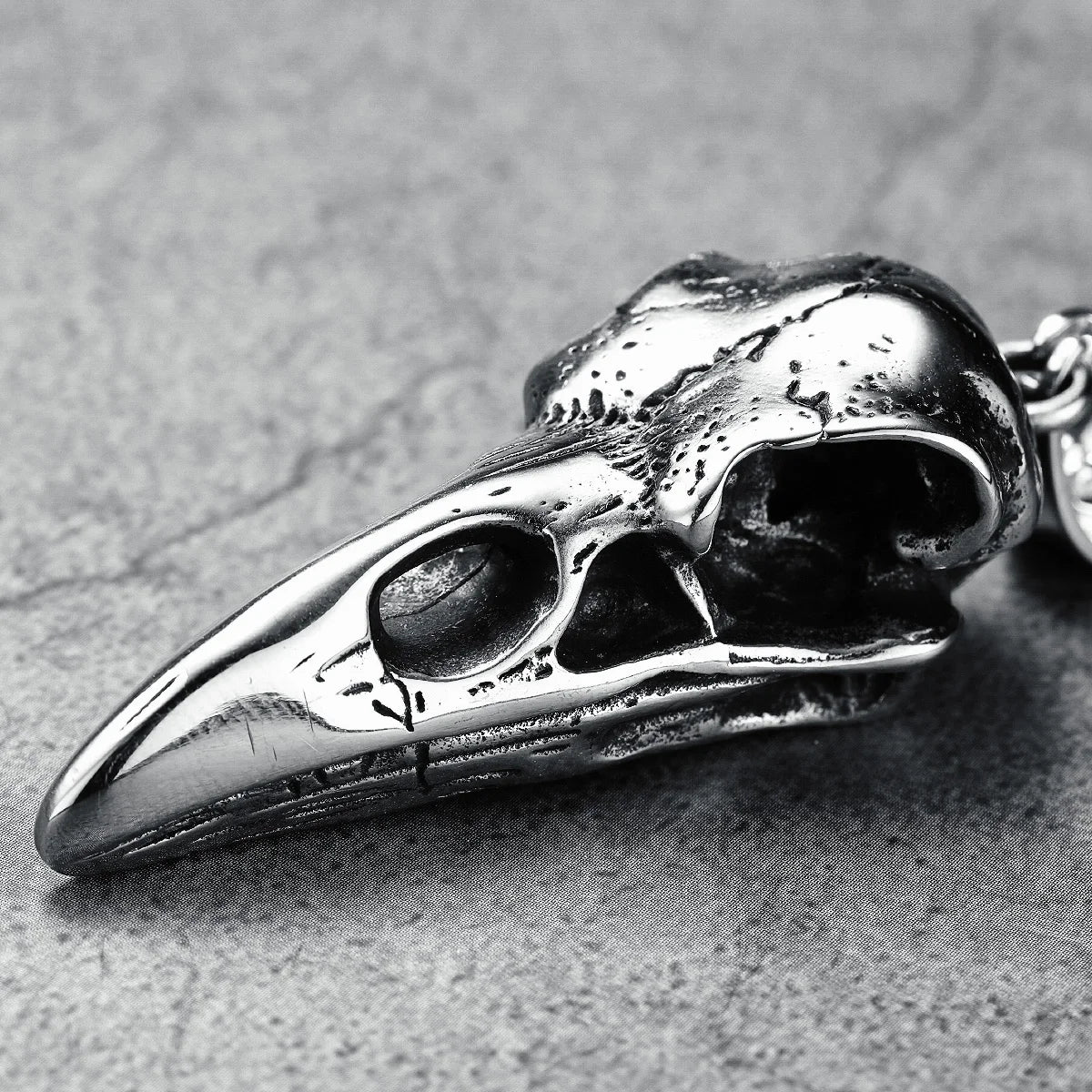 Crow Skull Pendants Men Necklace Stainless Steel War Damaged Gothic Skeleton Chain Rock Punk Party for Friend Male Jewelry Gift