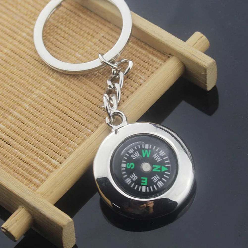 Compass Keyring Metal Keychain Cool Car Keyring Purse Bag Pendant Decoration Creative Gift Keyfob