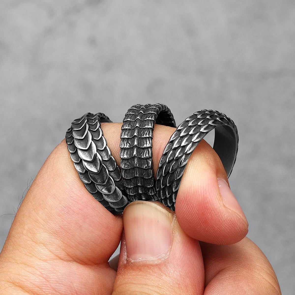 Scale Texture Ring 316L Stainless Steel Rings Men Simplicity Retro Rock Hip Hop Trendy for Boyriend Biker Jewelry Gift Wholesale