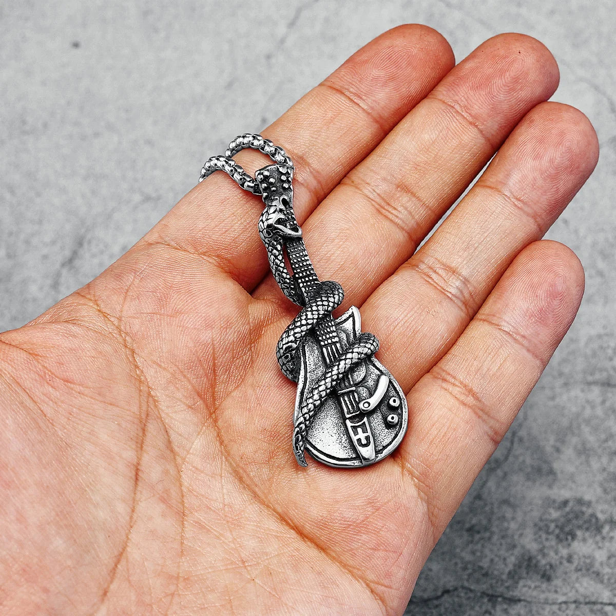 Snake Guitar Necklace Stainless Steel Heavy Metal Band Pendant Punk Rock Men Chain Hip Hop for Boyfriend Jewelry Gift Wholesale