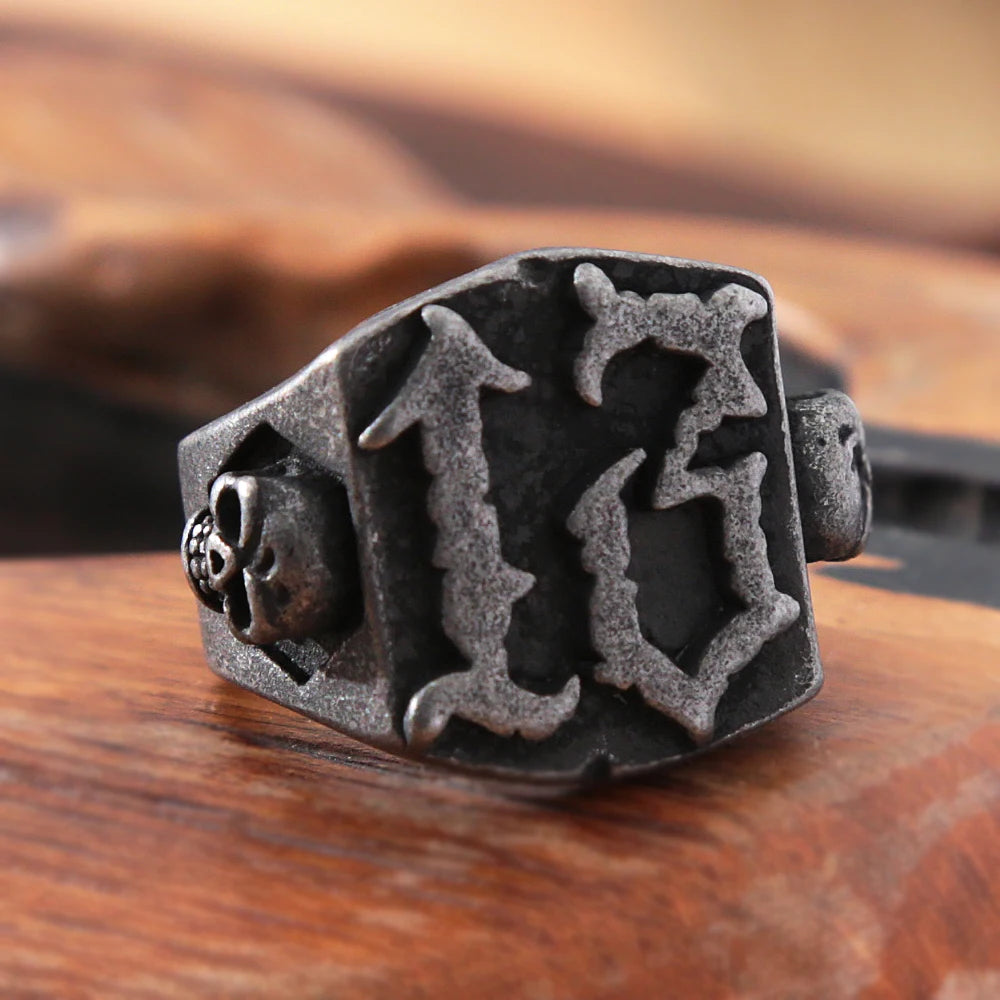 Punk Hip Hop Herren Glückszahl Ring Mode Retro Schwarz Edelstahl Biker Gothic Totenkopf Ring Männer Mode Schmuck Geschenk