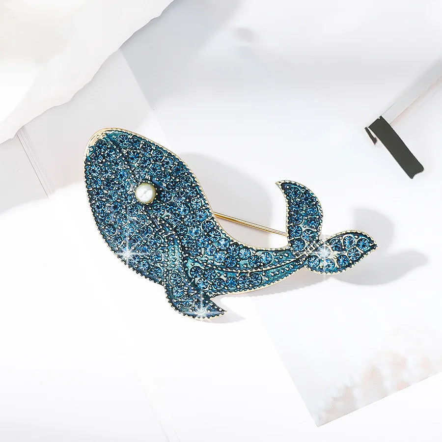 Blue Whale Pearl Rhinestone Brooches For Women Men Elegant Marine Life Fish Animal Pins Clothing Jewelry Party Accessories