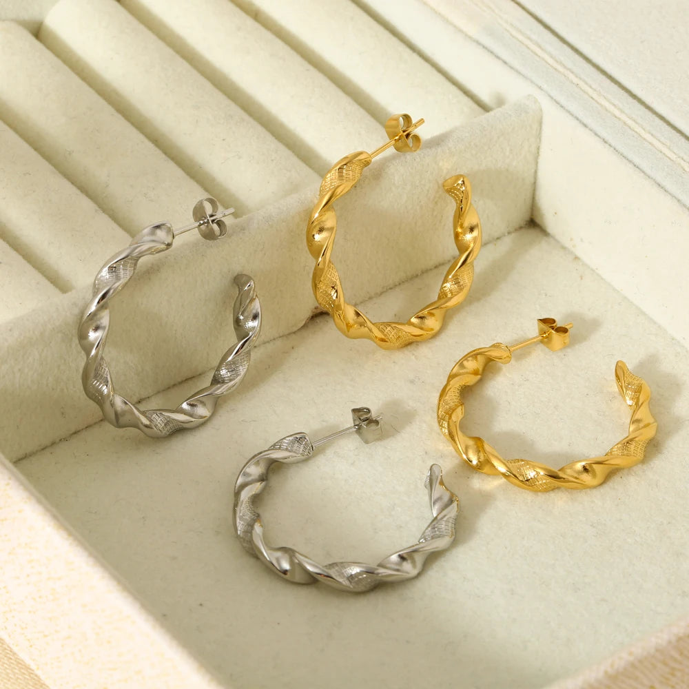 New 16K Gold Plated Stainless Steel Post Texture Twisted Hoop Earrings for Women Delicate C Shaped Studs Jewelry Gift