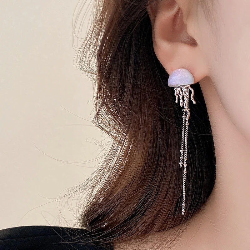 New Lovely Deep-Sea Jellyfish Elves Long Tassel Drop Earrings Mini Star Transparent Crystal Chain Earrings Women Jewelry Gifts