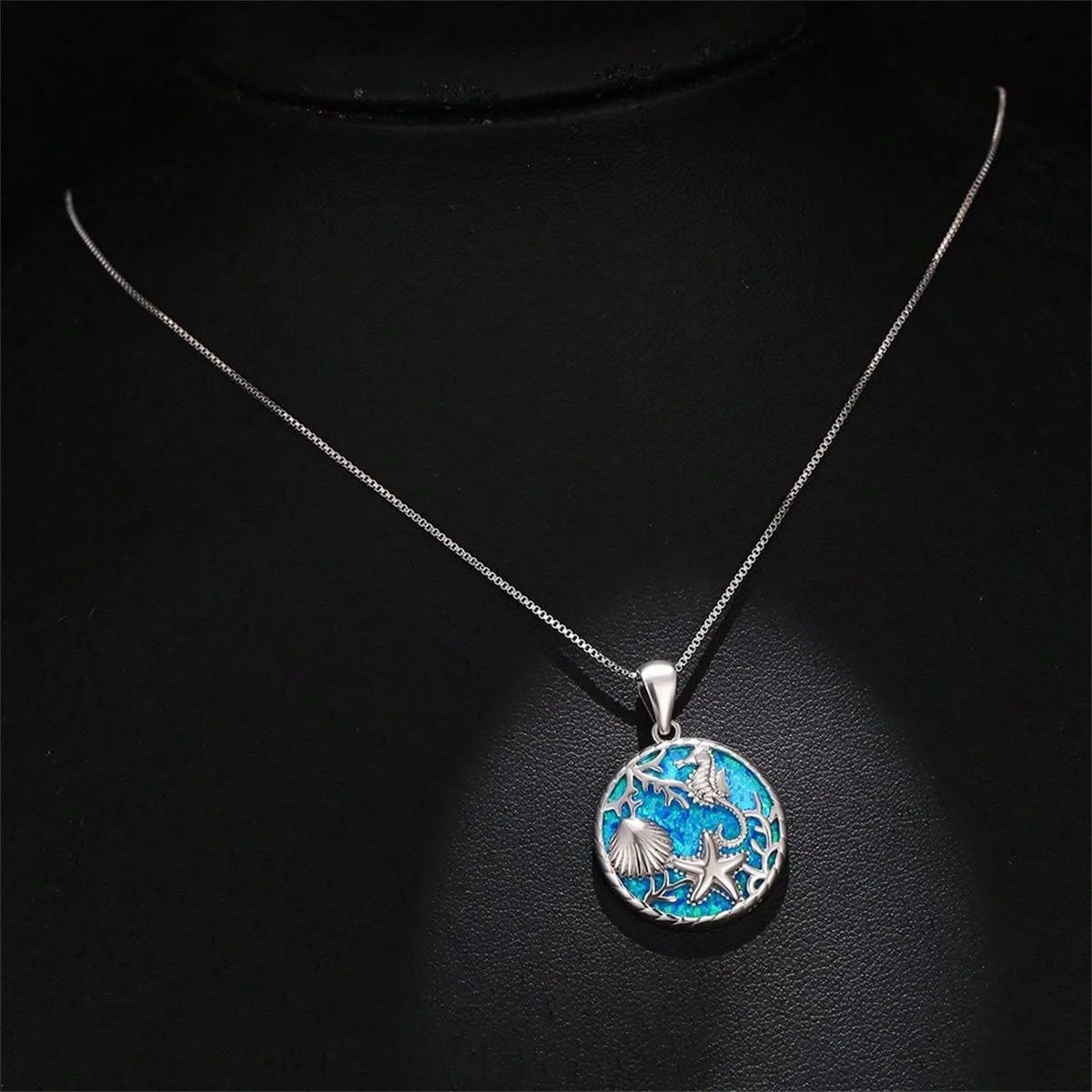 Fashion Cute Seahorse Sea Star Shell Pendant Necklace Inlay Imitation Blue Opal Pendant Necklace for Women Wedding Party Jewelry