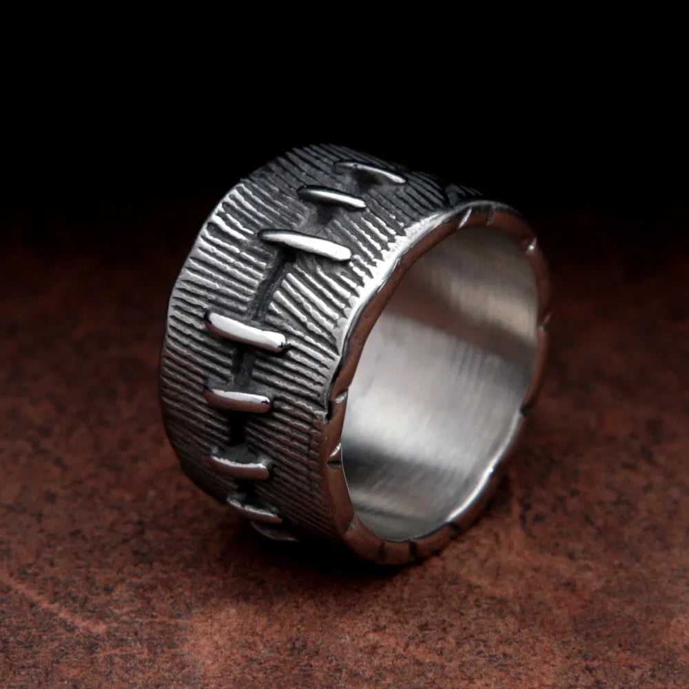 Fashion Mens Punk Biker Ring Creative Chimeric Suture Stainless Steel Rings for Women Vintage Gothic Jewelry Size 7 to Size 15