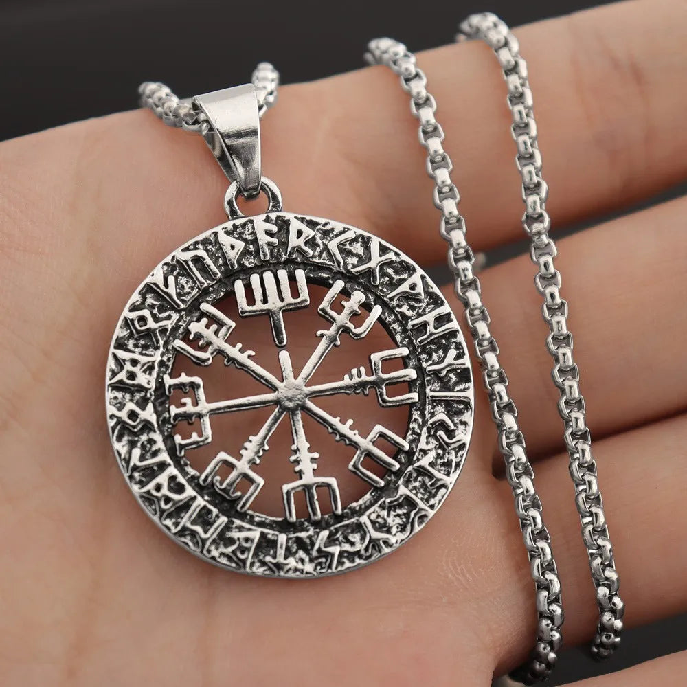 Mens Vintage Viking Rune Compass Pendant Necklace High Quality Metal Pagan Amulet for Men Accessories Necklace Jewelry wholesale