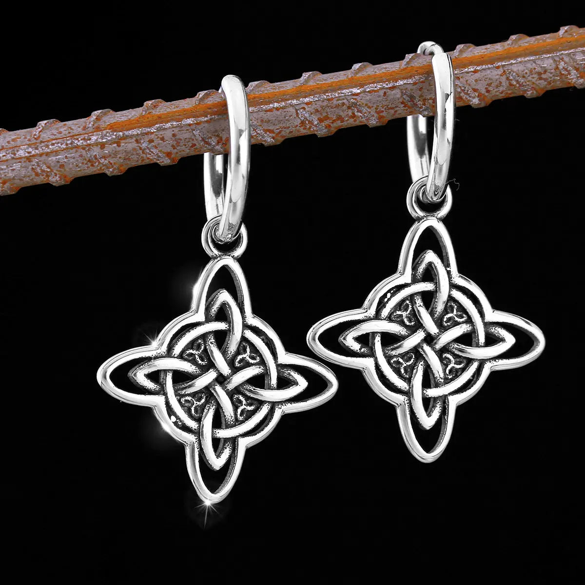 Retro Stainless Steel Celtic Knot Fashion Earrings European and American Men Hip Hop Street Trend Titanium Steel Stud Earrings