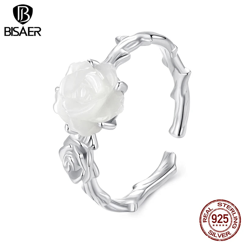 BISAER Bague ouverte en argent sterling 925 avec rose blanche, taille réglable 5-9, bande plaquée or blanc pour femme, bijoux fins de fête EFR609-E