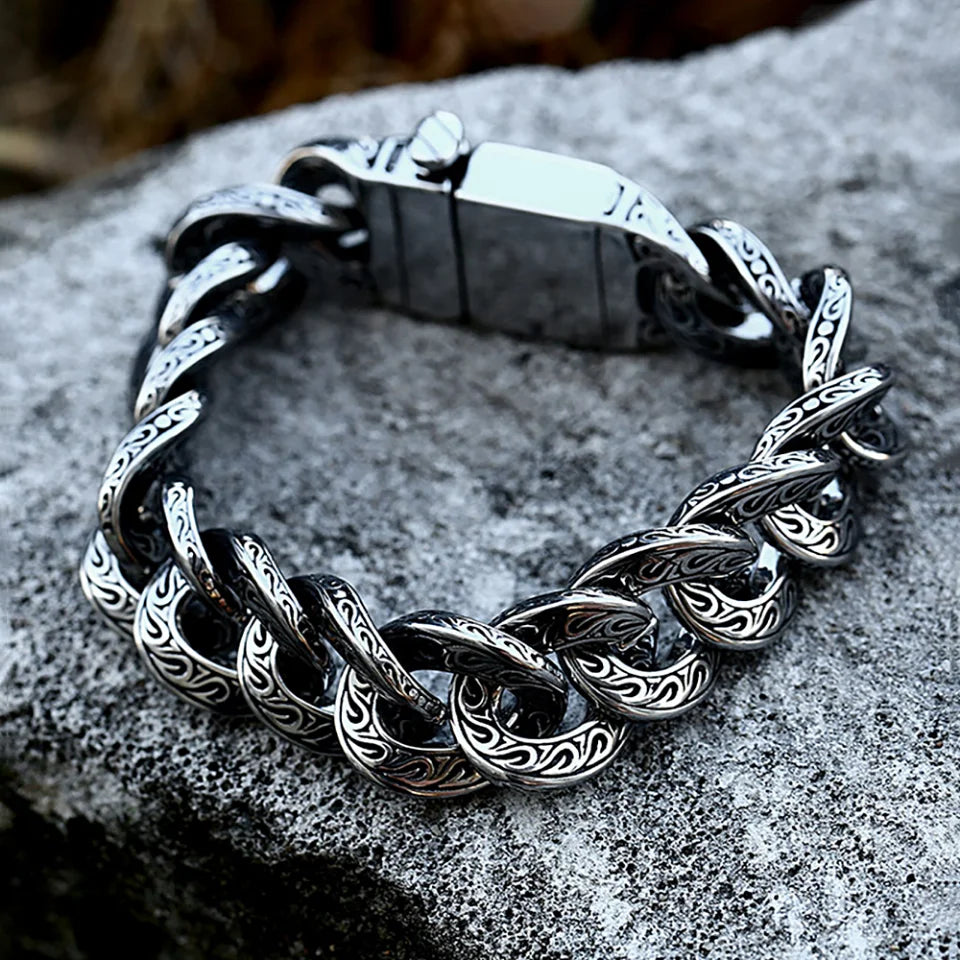 Fashion Vintage Stainless Steel Carved Pattern Bracelet For Men Punk Hip Hop Personality Creative Jewelry Party Gifts Wholesale