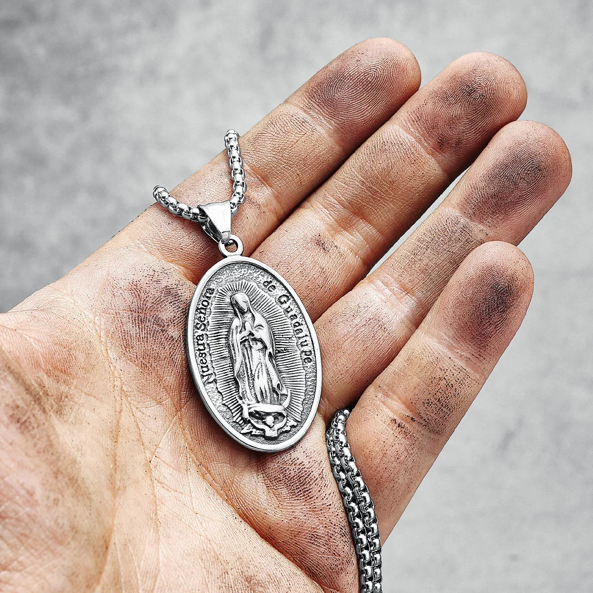 Nuestra Senora Pendant De Guadalupe Necklace Retro 316L Stainless Steel Chain Religion Rock Hip Hop for Rider Biker Jewelry Gift