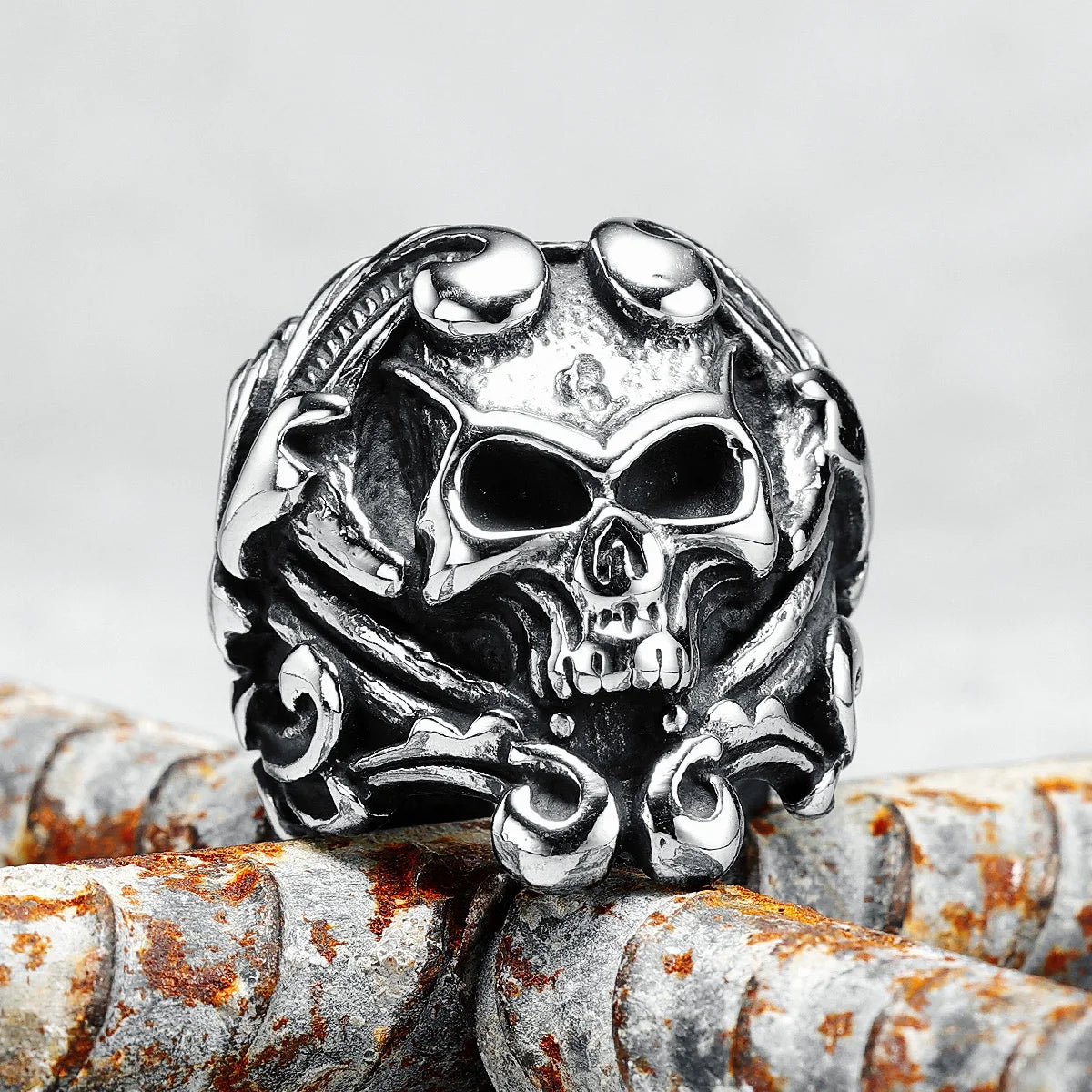 Flower Skull Men Rings 316L Stainless Steel Skeleton Rune Rock Punk Rap HipHop for Biker Rider Male Boyfriend Jewelry Best Gift