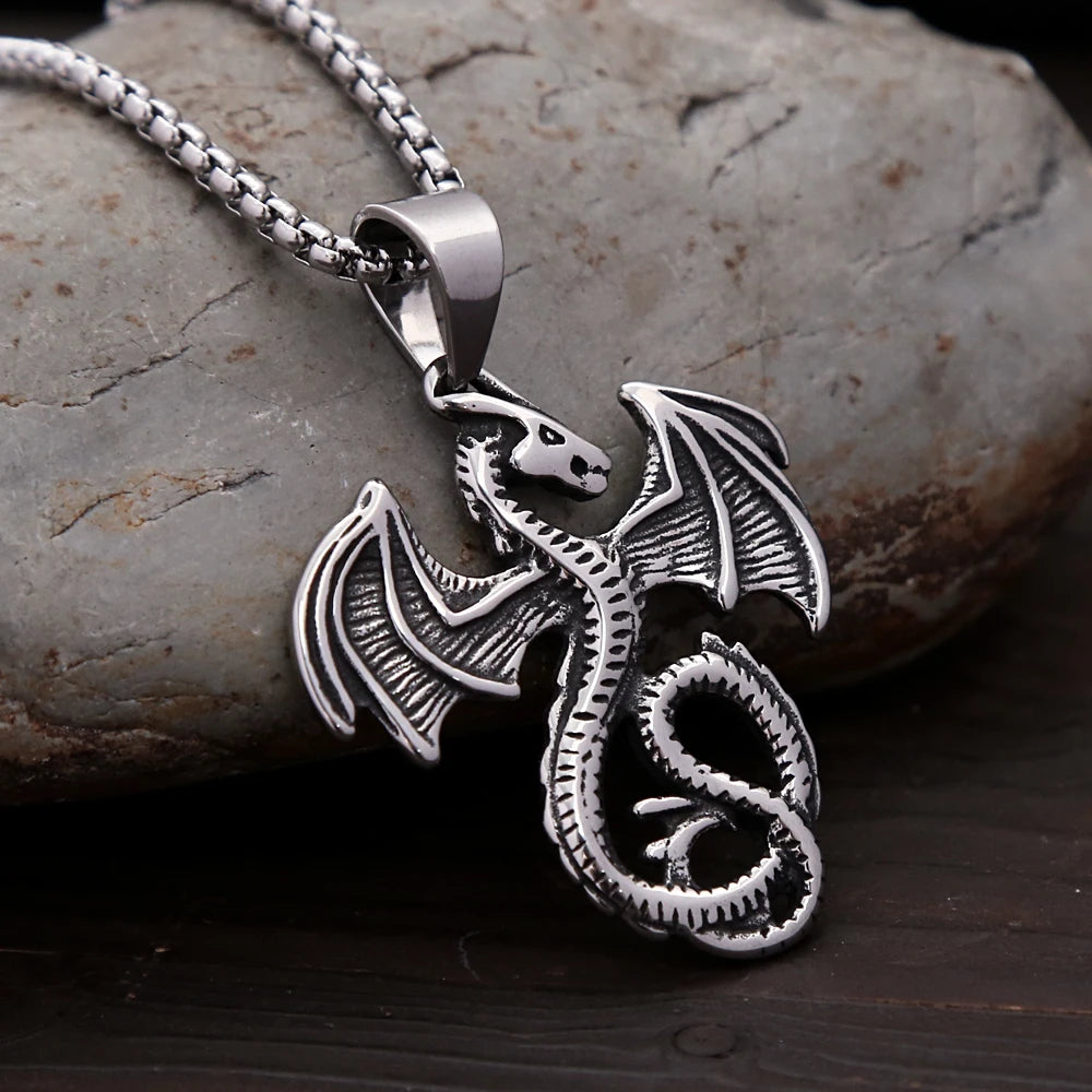 Punk Vintage Flying Dragon Anhänger Halskette für Männer Frauen Biker Edelstahl Pterosaur Choker Halsketten Charm Schmuck Geschenke