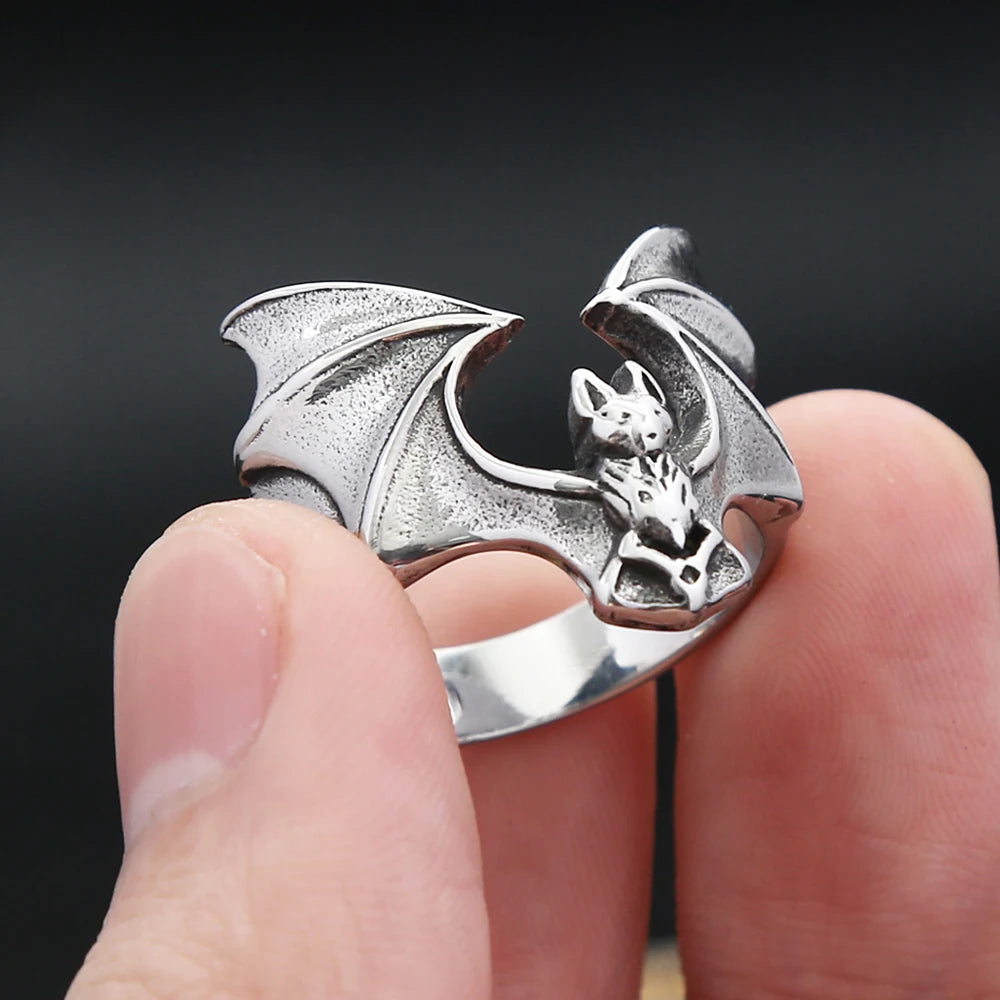 Vintage 316L Stainless Steel Bat Detailed Ring Punk Biker Animal Rings for Men Women Fashion Amulet Party Jewelry Dropshipping