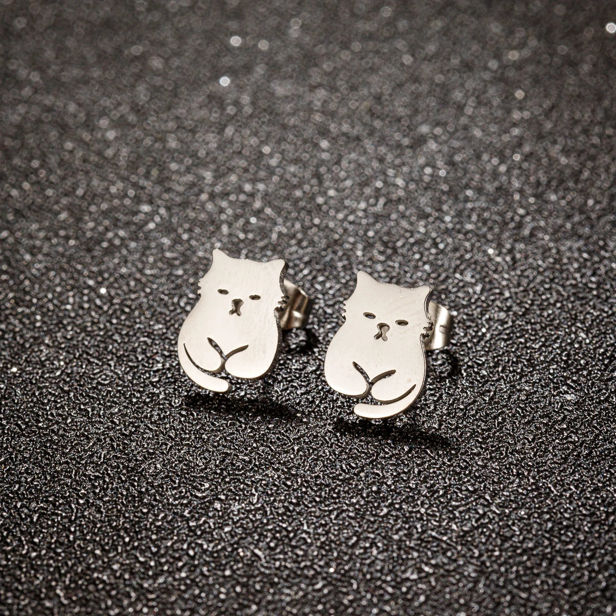 1 Pair Dainty Cat Stud Earrings Stainless Steel Chic Animal Pet Cat Earrings Cute Women Fashion Accessories