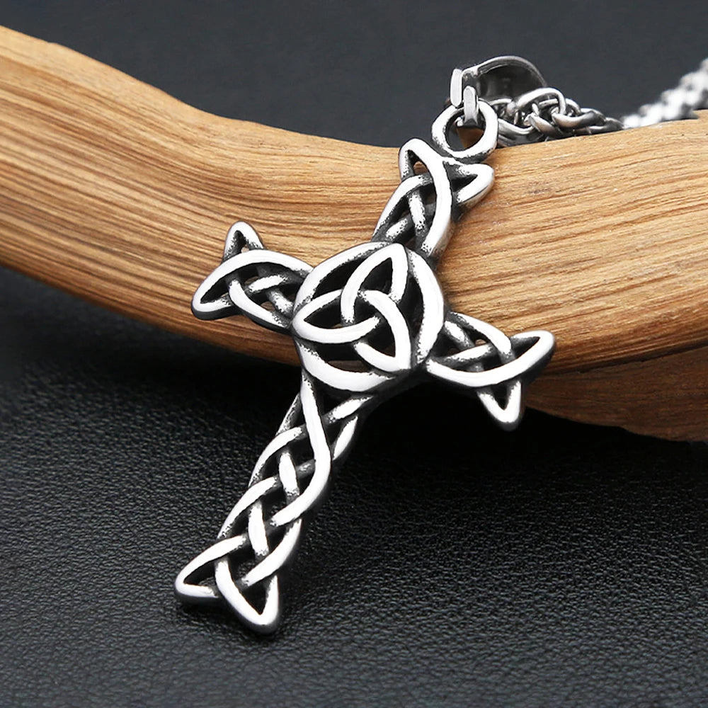 Vintage Fashion Cross Pendant Necklaces For Men Women 316L Stainless Steel Nordic Viking Celtic Knots Necklace Amulet Jewelry