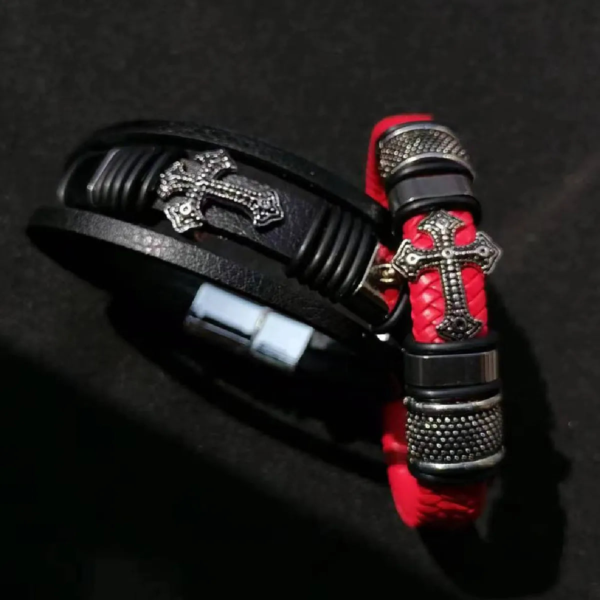 Cross Black Red Tree Male Unique Trendy Punk Vintage Cuff Chain Men Bracelets PU Leather Bracelets Bangles for Women Men Jewelry