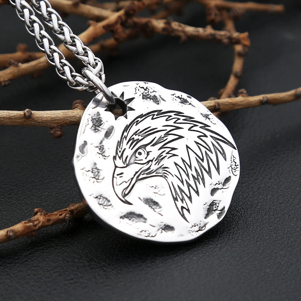 Vintage Punk 316L Stainless Steel Eagle Head Pendant Fashion Domineering American Animal Necklaces Biker Jewelry Gifts Wholesale