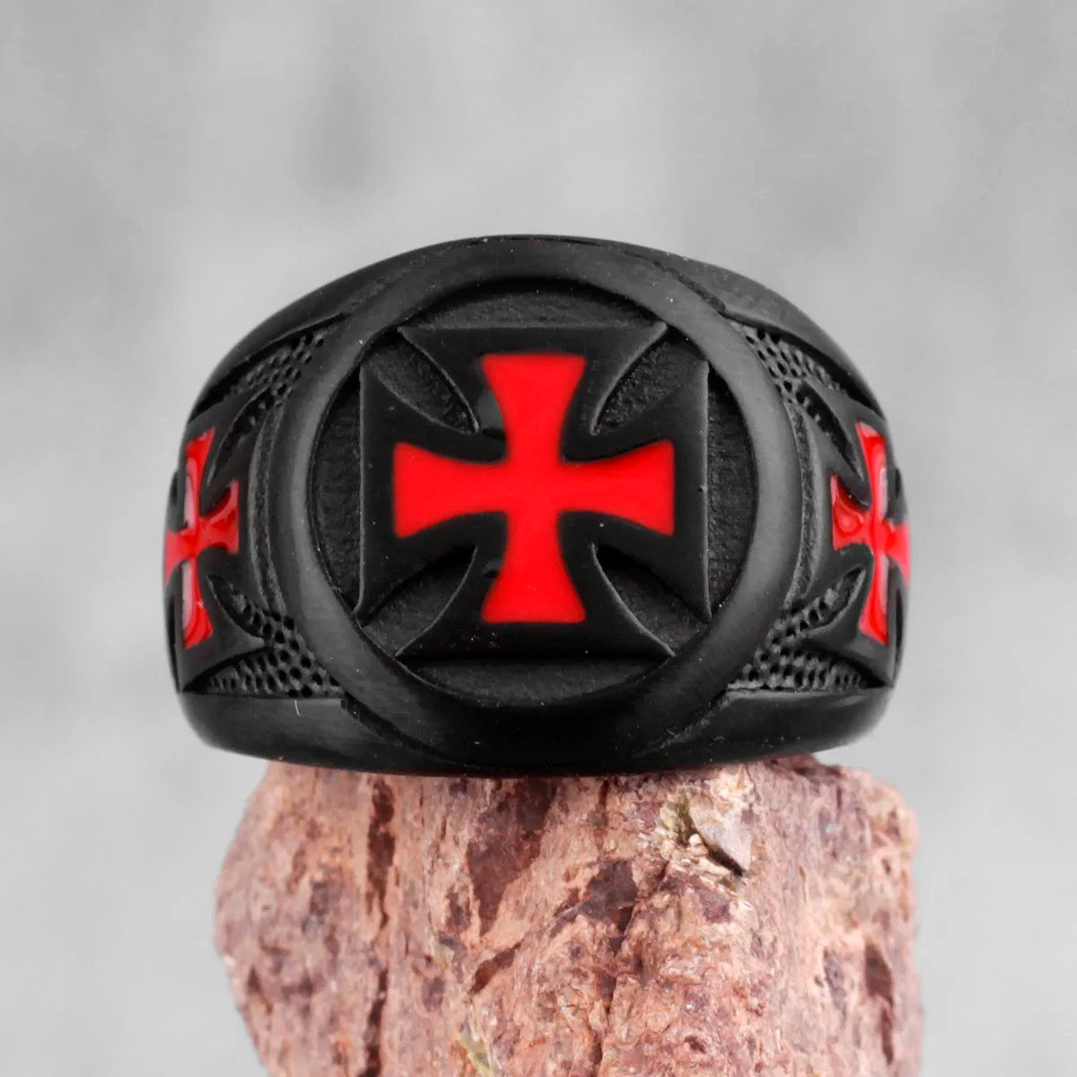 Rotes Kreuz Schwarz Edelstahl Herren Ringe Religion Punk Hip Hop für Männlich Freund Biker Schmuck Kreativität Geschenk Großhandel