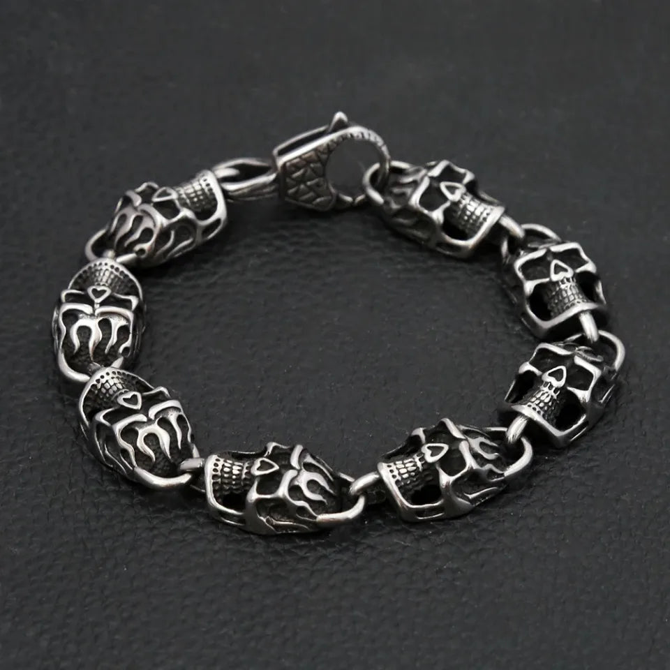 Gothic Vintage Stainless Steel Black Skull Bracelet For Men Hip Hop Biker Cool Skeleton Bangles Charm Party Jewelry Dropshipping